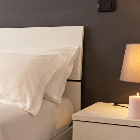 Le Corti Di Napoli Apartments 外观 照片