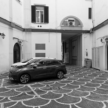Le Corti Di Napoli Apartments 外观 照片