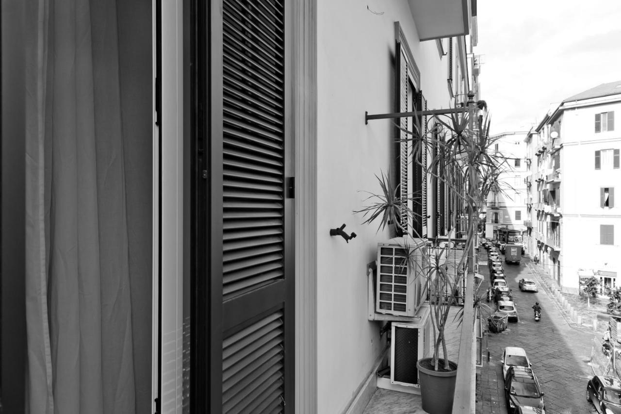 Le Corti Di Napoli Apartments 外观 照片