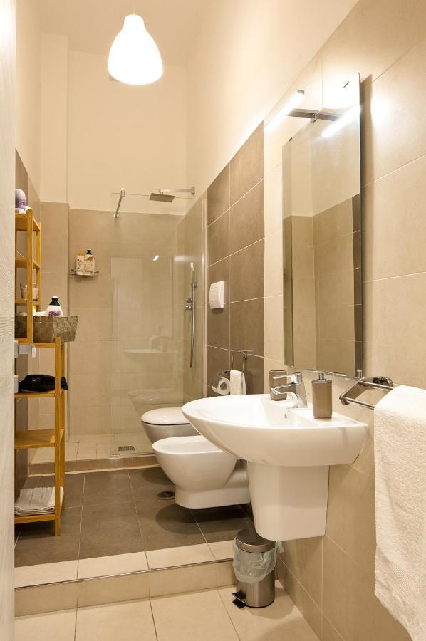 Le Corti Di Napoli Apartments 外观 照片