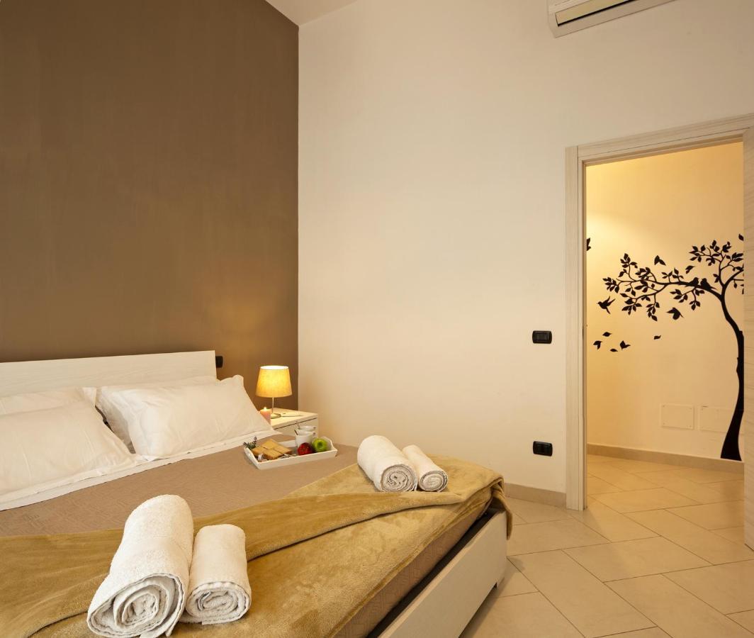 Le Corti Di Napoli Apartments 外观 照片