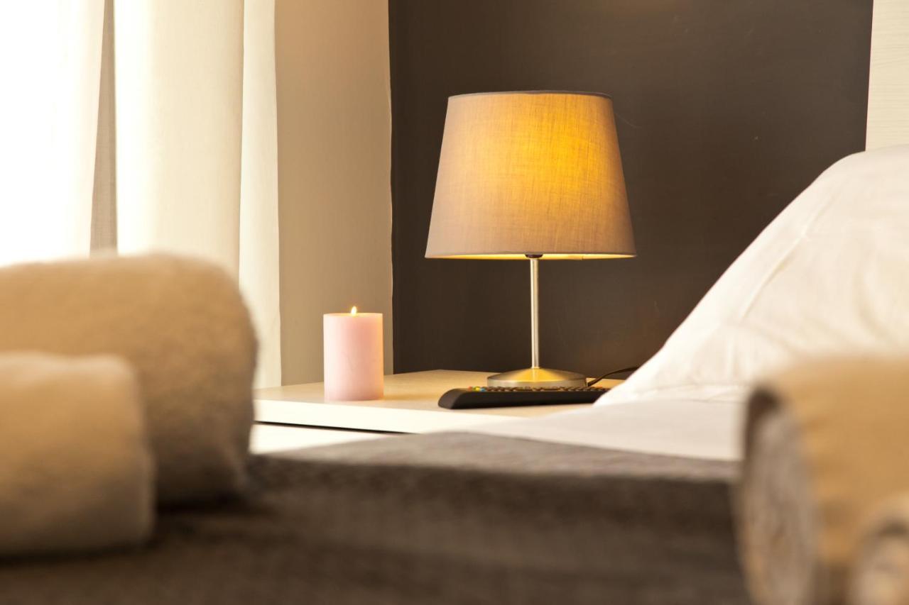 Le Corti Di Napoli Apartments 外观 照片