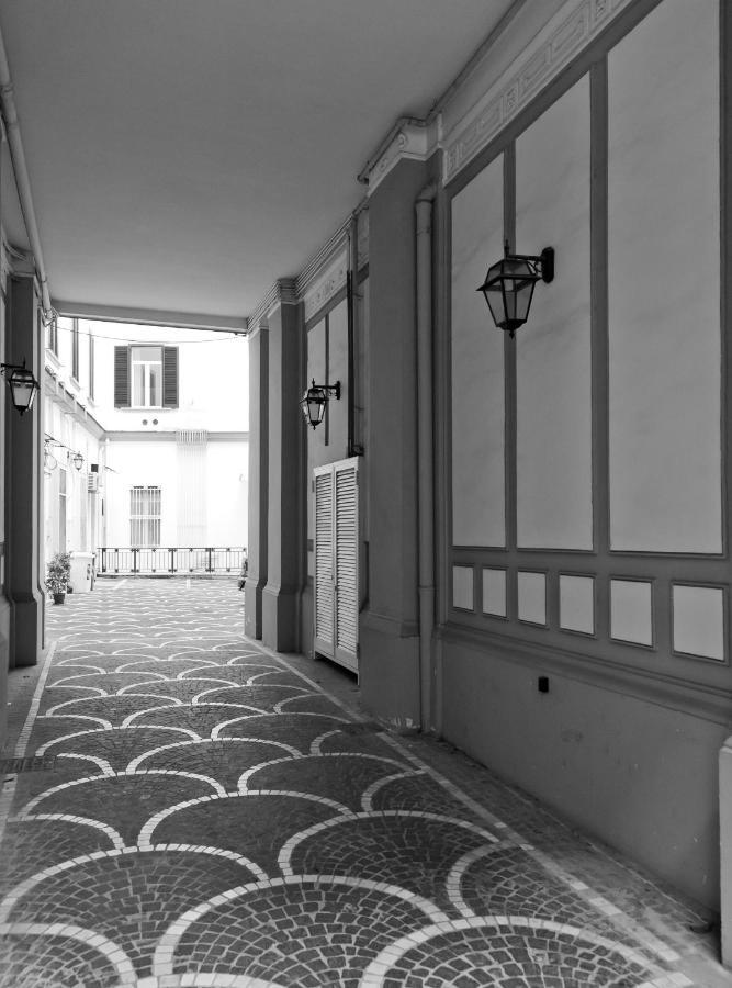 Le Corti Di Napoli Apartments 外观 照片