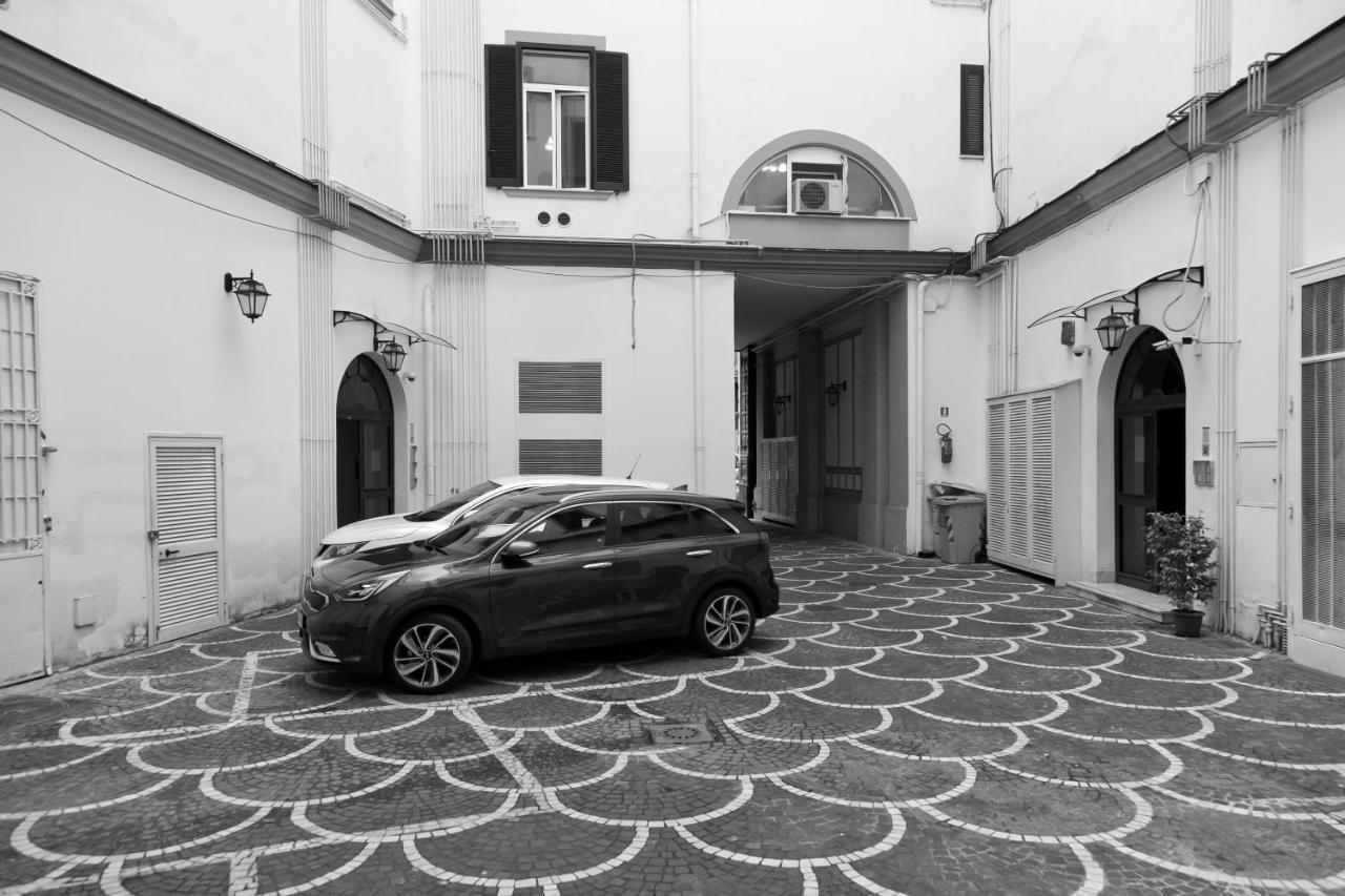 Le Corti Di Napoli Apartments 外观 照片